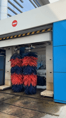Routine commercial activities documented across Badalona, Spain