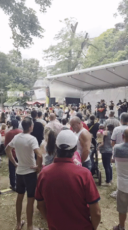 Traditional folk dancing draws crowds at Differdange outdoor festival
