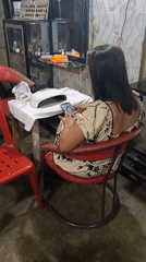 Nail salon visit in Bintang Meriah, intricate manicure and selfies