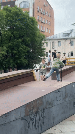 Skate park session and street scenes in Vladivostok