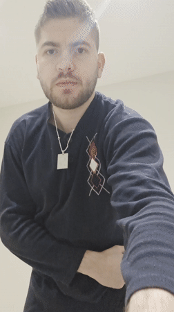 Man changes clothes in Yagodovo residence early morning