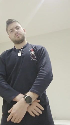 Man changes clothes in Yagodovo residence early morning
