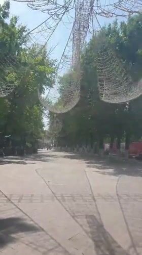 Morning scenes from Shymkent streets, parks, fountains captured