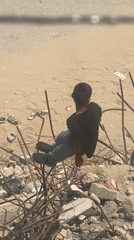 Daily life documented in Khan Yunis amid rubble, aid camps