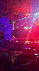 DJ performs late-night set at Brazilian nightclub