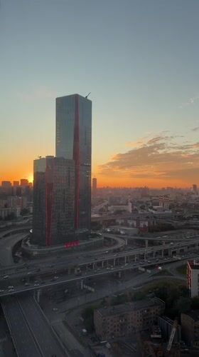 Khimki sunset aerials and Pomeranian candy discovery session