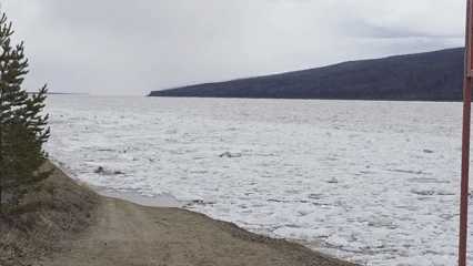 Broken ice formations documented on Russian waterway near Lensk