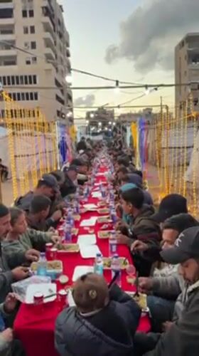 Community Iftar meal brings dozens together in Gaza City