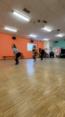 Women's dance group meets for morning session in Madrid studio