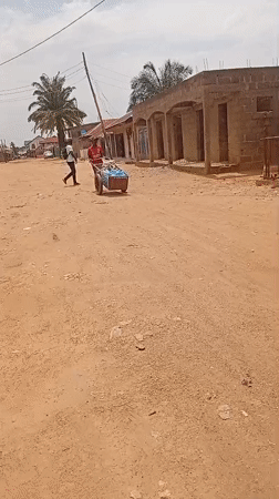Daily life unfolds in Sabon Tasha community afternoon