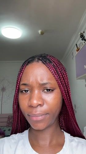 Woman with red braids spotted in Nanhai District