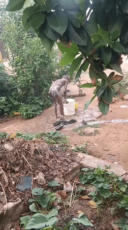 Morning outdoor bathing and cleaning activities recorded in Bukuru
