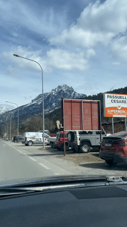 Street scenes captured in Italian mountain town Santo Stefano