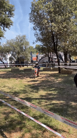 Motorcycle demo event draws crowds in Spanish town