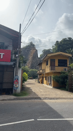 Street-level scenes along the southern Sri Lanka coastline