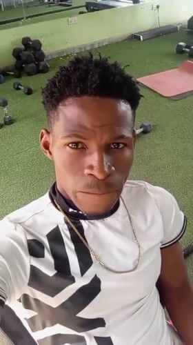 Man records gym selfie video in Akwanga, Nigeria