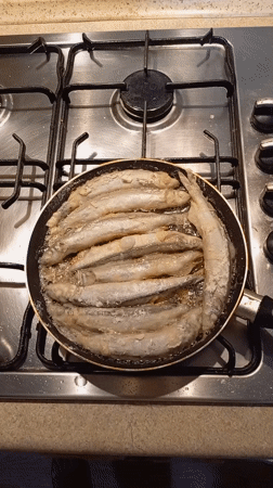 Evening cooking and film photography moments in Hrodna