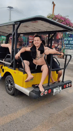 Routine traffic observed in Bai Chay Ward, Vietnam