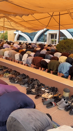 Congregational prayer, inside and outside a Karachi mosque