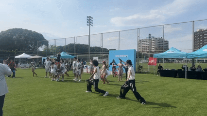Cheerleading performance and sleeping dachshund captured in Antalya