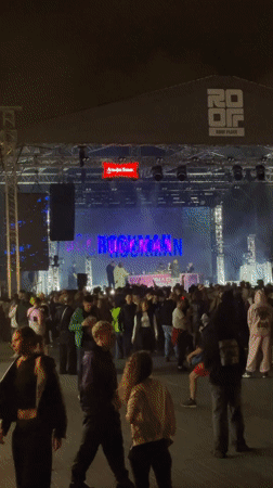 Rockman concert lights up a Saint Petersburg stage at night
