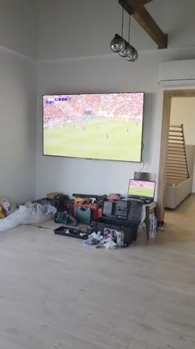 Home renovation continues during PSG-Arsenal match in Bulgarian town