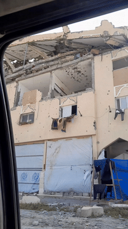 Witnesses document widespread building damage in al-Qarara, Palestinian Territory