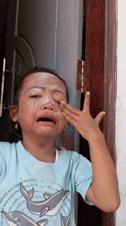 Daily life moments captured in Baron, Indonesia morning hours