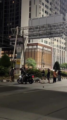Traffic incident draws onlookers in Nong Pa Khrang, Thailand