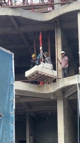 Construction site walkthrough with interiors and grounds, Kuta Selatan