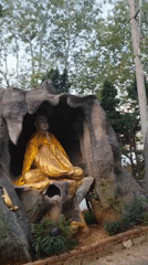 Buddhist statues and religious sculptures documented in Đà Lạt garden