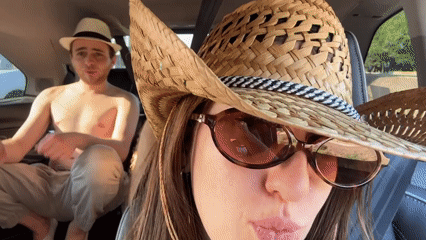 Street scenes and car moments recorded in Acapulco