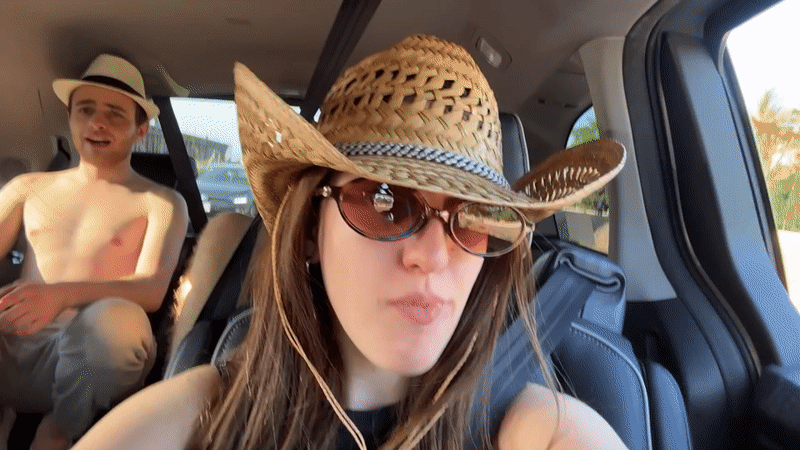 Street scenes and car moments recorded in Acapulco