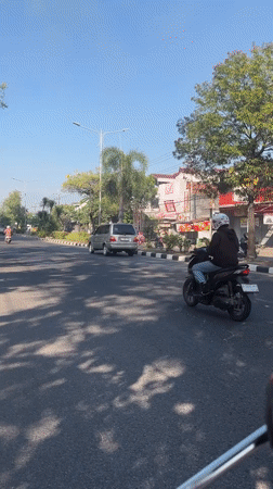 Ordinary morning traffic across three Sidoarjo neighborhoods