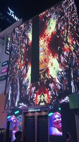 Pattaya clubs display LED light shows during daytime hours