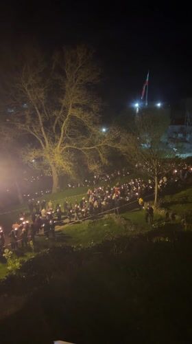 Nighttime torch procession draws crowds to historic Veliko Tarnovo churches