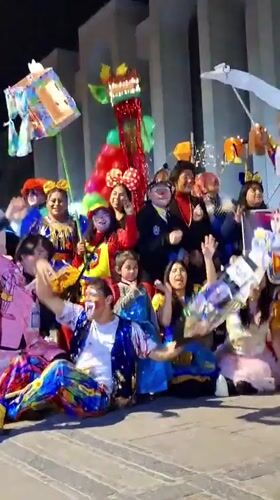 Peruvian Clown Day celebration draws costumed crowds in Arequipa