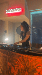 DJs perform afternoon set at Barcelona venue