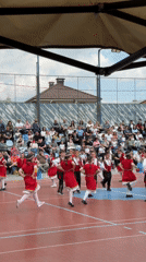 Traditional folk dance performance draws crowds in Rakovski, Bulgaria