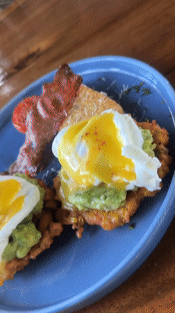 Breakfast documented at North Kuta cafe early morning