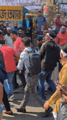 Pay scale protests block Dhaka intersection, police deploy riot gear