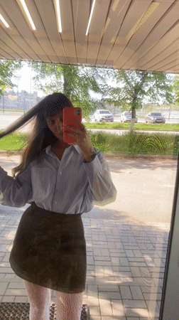 Woman documents daily activities around Votkinsk residential areas