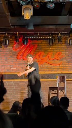 Standup comedy performance documented in Klin, Russia venue