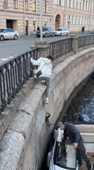 Everyday life documented across Saint Petersburg's historic districts