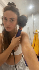 Woman documents weekend hair styling routine in Surgut