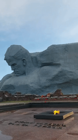 Walking tour of Brest Fortress memorial complex and parklands