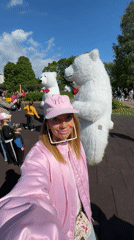 Polar bear mascots entertain families at Vsevolozhsk park event