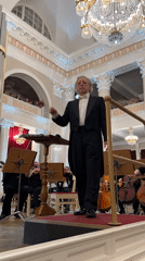 Orchestra performance concludes in Saint Petersburg grand hall