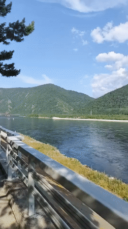 Up close with the Sayano-Shushenskaya Dam in Cheremushki