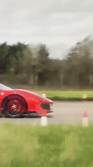 Luxury sports cars spotted speeding near Đà Nẵng